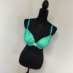 EUC Victoria’s Secret Push-Up Bra